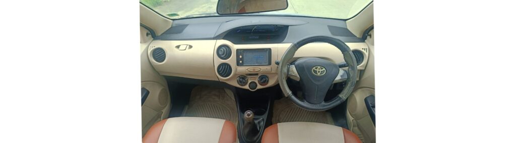 2016 Toyota Etios Liva G Petrol Manual