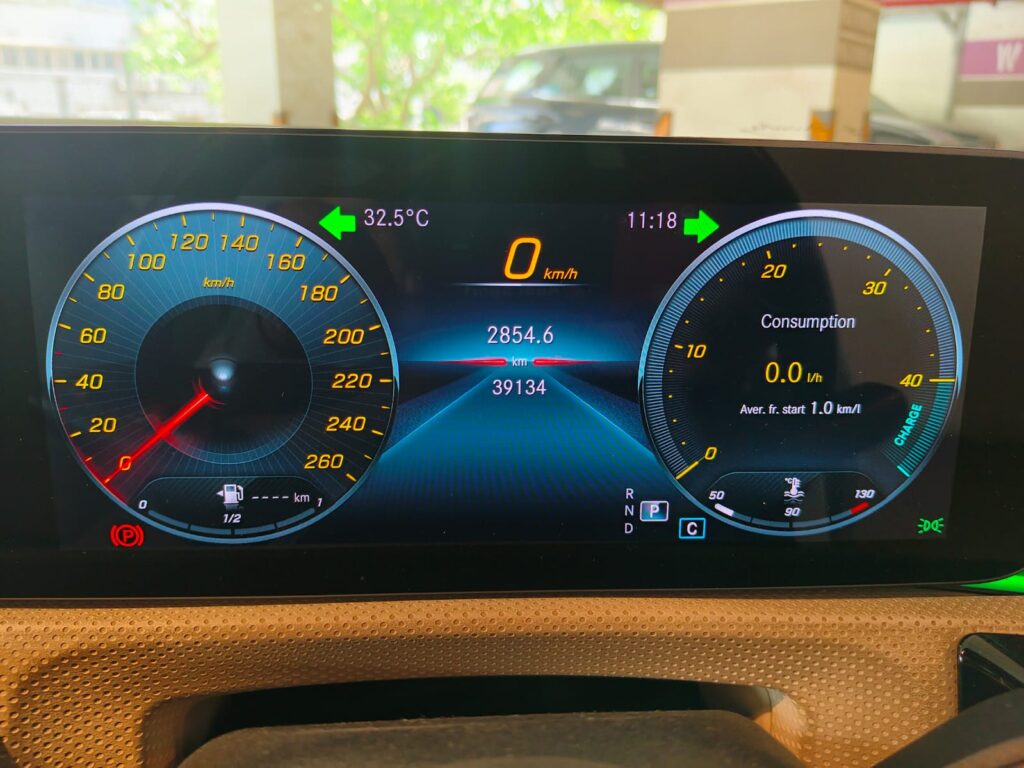 2022 Mercedes Benz A200D Limousine Diesel Automatic