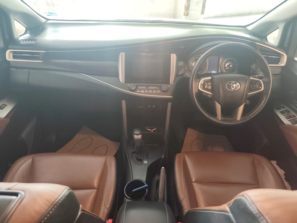 2018 Toyota Innova Crysta 2.8z Diesel Automatic